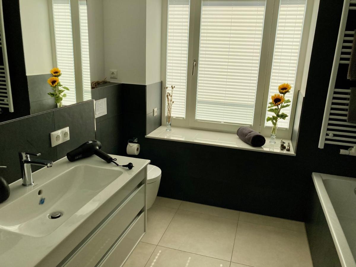 Ein Katzensprung Zum Meer - 3 Zi, 2 Baeder, Balkon Binz Exterior foto